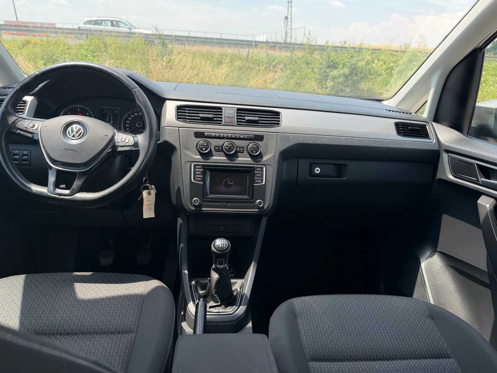 VW Caddy 2.0TDI , снимка 14 - Автомобили и джипове - 55141845