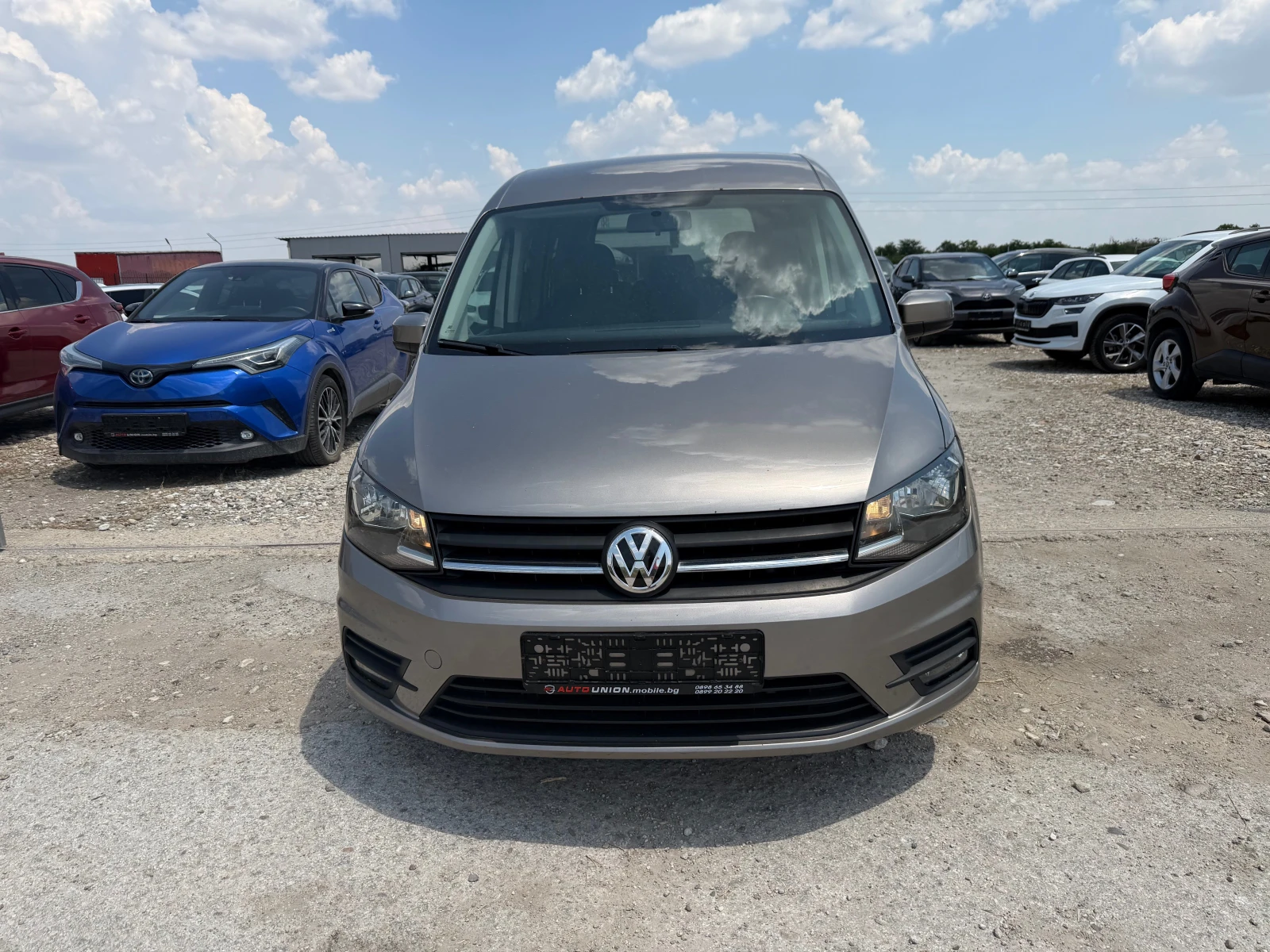 VW Caddy 2.0TDI , снимка 2 - Автомобили и джипове - 55141845