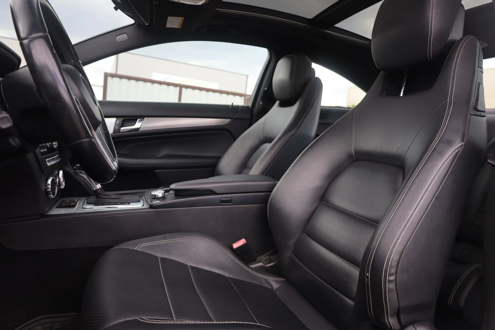Mercedes-Benz C 250 i Coupe AMG Pano Memory SzH LEDER 17Zoll #iCarbg  | Mobile.bg � ����������� 12