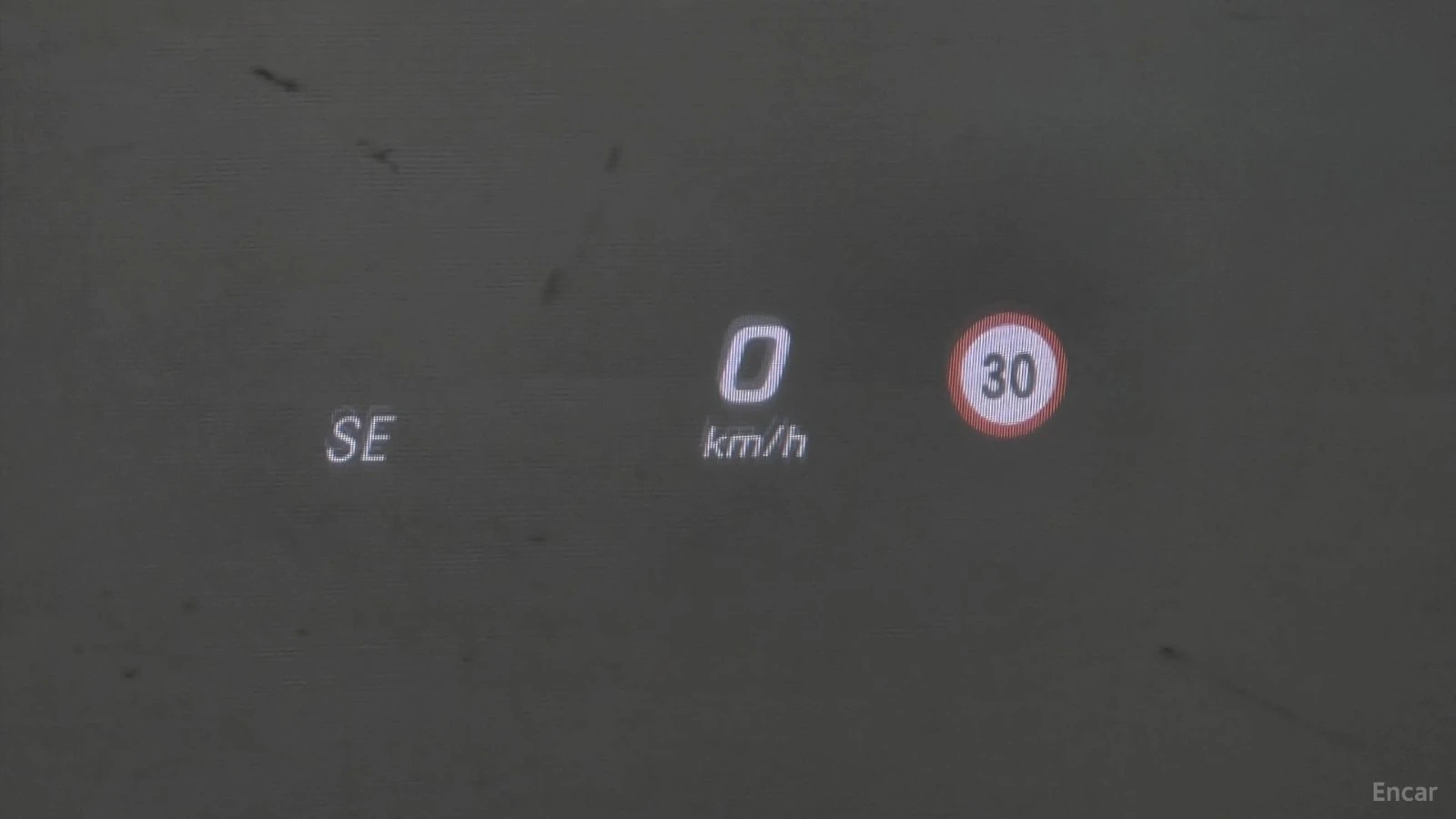 Mercedes-Benz E 220 HUD* КОЖА* НАВИ* ПАНО* АВТОКРЕДИТ, снимка 17 - Автомобили и джипове - 55679075