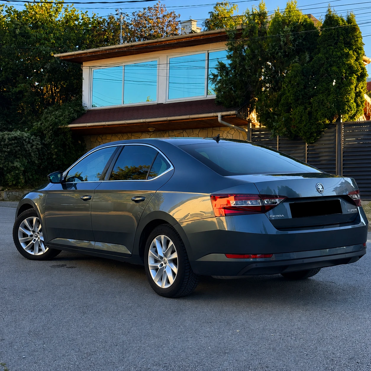 Skoda Superb 2.0 | style | 190 к.с, снимка 4 - Автомобили и джипове - 55689380
