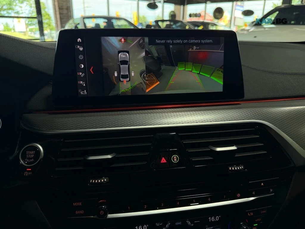 BMW 540 M Pack * 360 * HUD * АвтоКредит * (ЦЕНА ДО БГ), снимка 13 - Автомобили и джипове - 55948977
