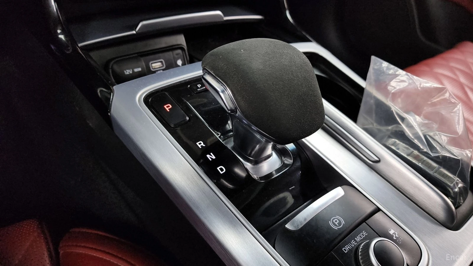 Kia Stinger 3.3 AWD MEISTER | 360 | HEADS UP | LEXICON | ОБДУХ, снимка 9 - Автомобили и джипове - 56215221