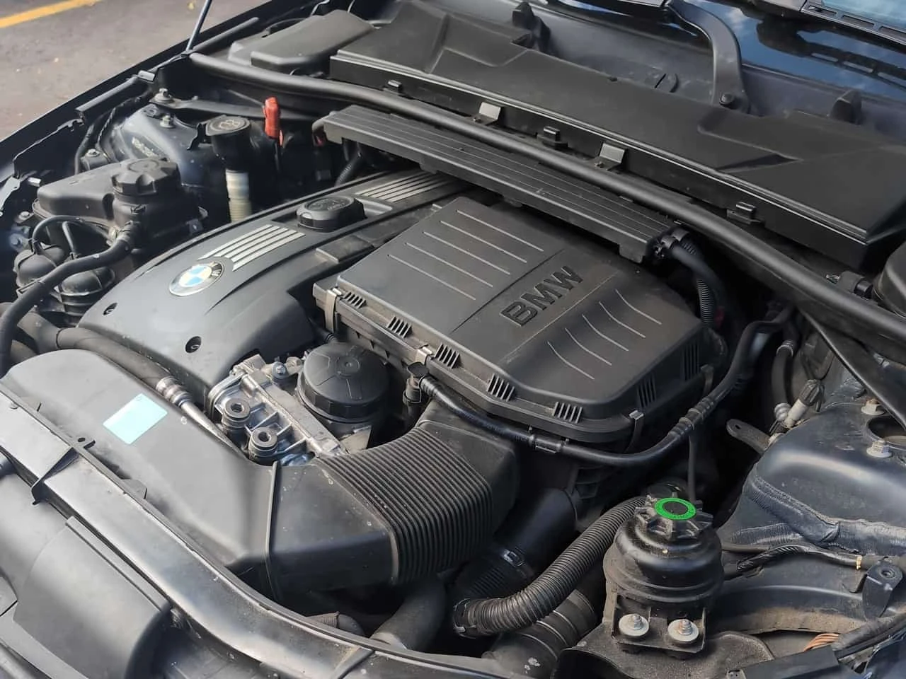 BMW 335 i * CARFAX * ��� ������������ ������ | Mobile.bg � ����������� 12