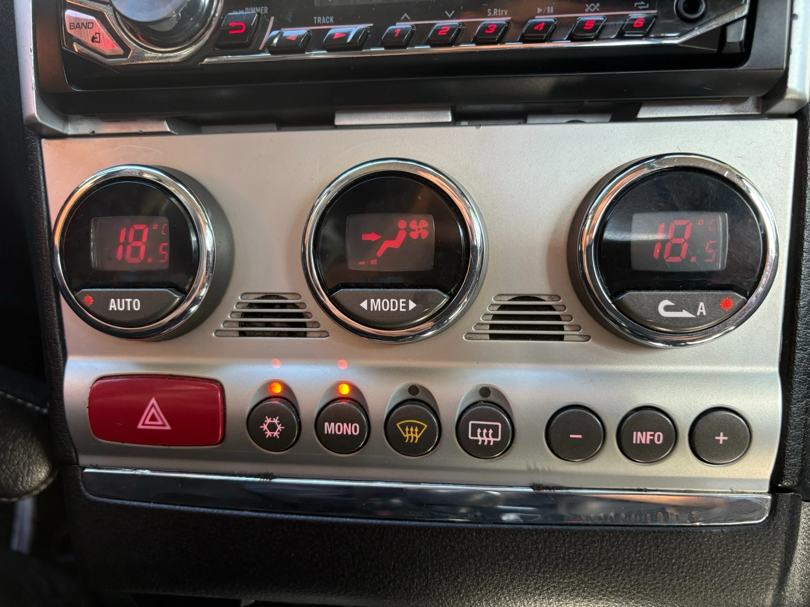 Alfa Romeo 156 1.9JTD, снимка 11 - Автомобили и джипове - 56357550