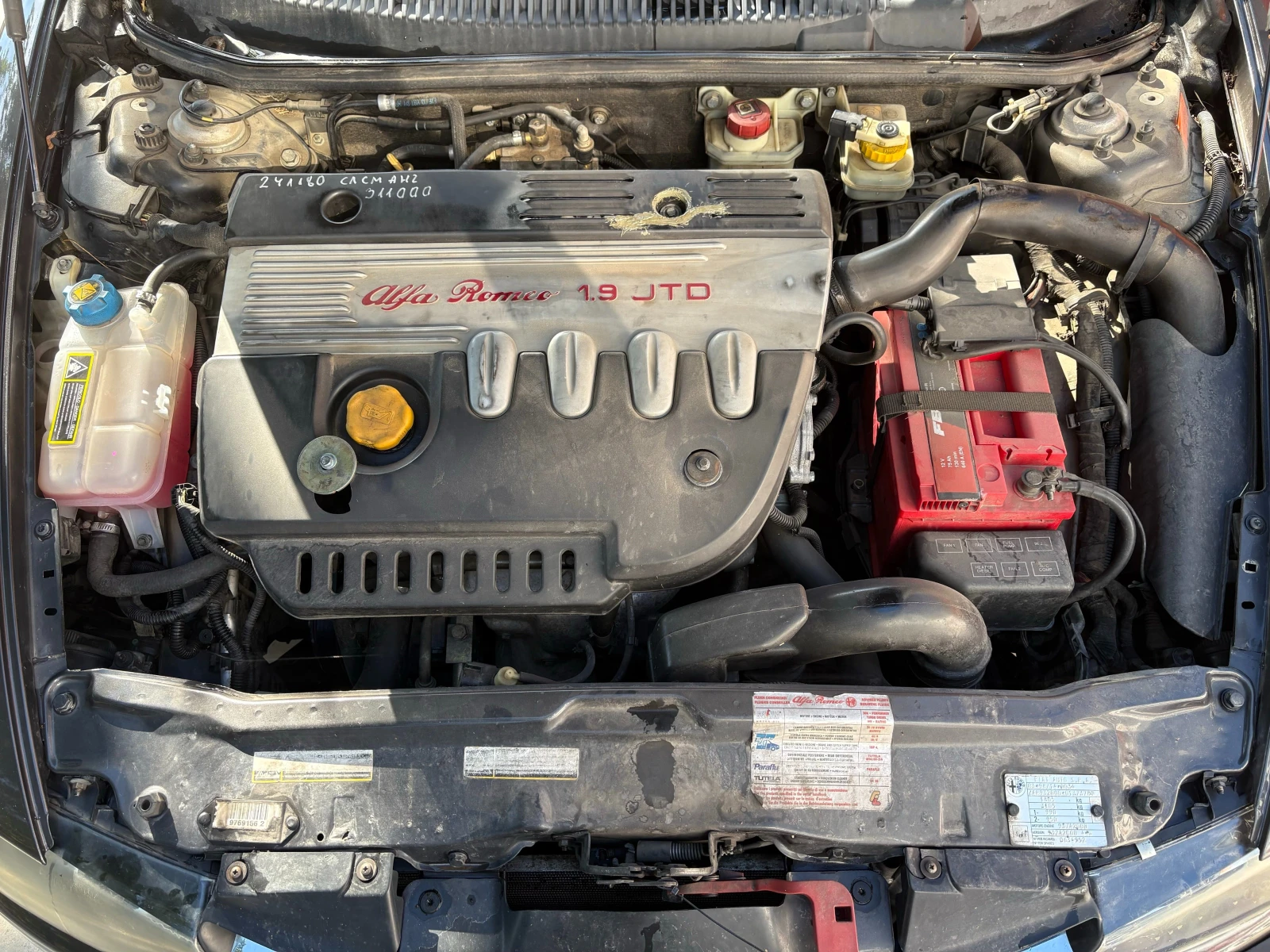 Alfa Romeo 156 1.9JTD, снимка 15 - Автомобили и джипове - 56357550