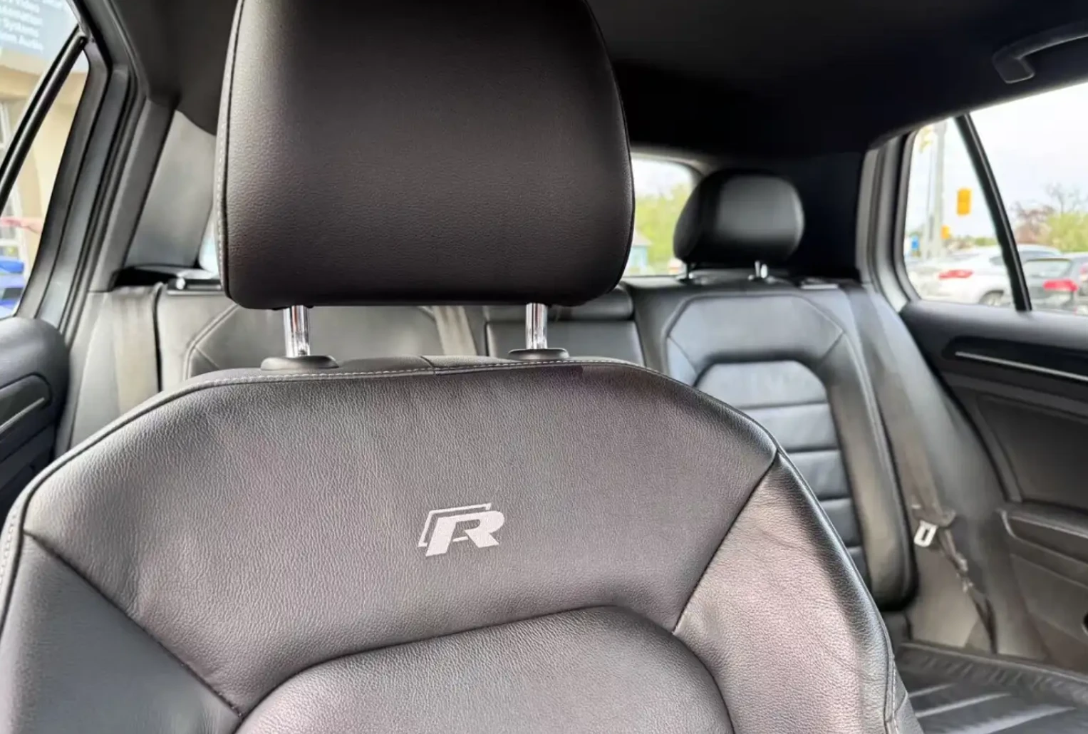 VW Golf R / ���������� / ������ ��� ������������ | Mobile.bg � ����������� 12