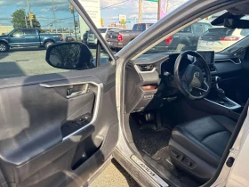 Toyota Rav4 * Limited * CARFAX * ОПЦИЯ ЗА ФИНАНСИРАНЕ, снимка 10