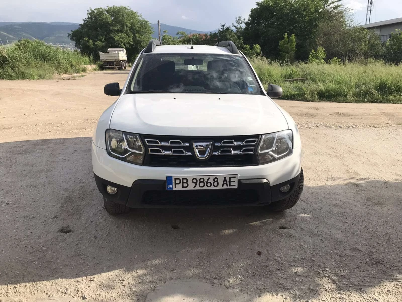 Dacia Duster, снимка 12 - Автомобили и джипове - 49170956