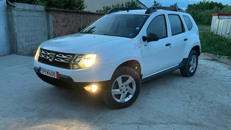 Dacia Duster, снимка 1 - Автомобили и джипове - 49170956