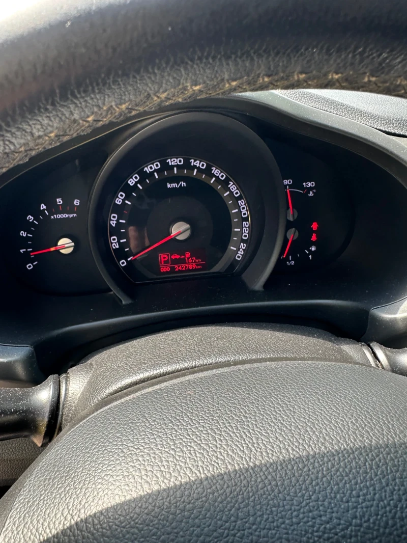 Kia Sportage 2.0 DIESEL GERMANY, снимка 9 - Автомобили и джипове - 51455225