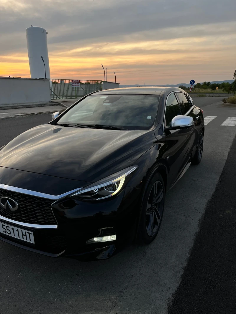 Infiniti Q30 Q30S* 4x4* Full* Full* Full, снимка 3 - Автомобили и джипове - 52953167