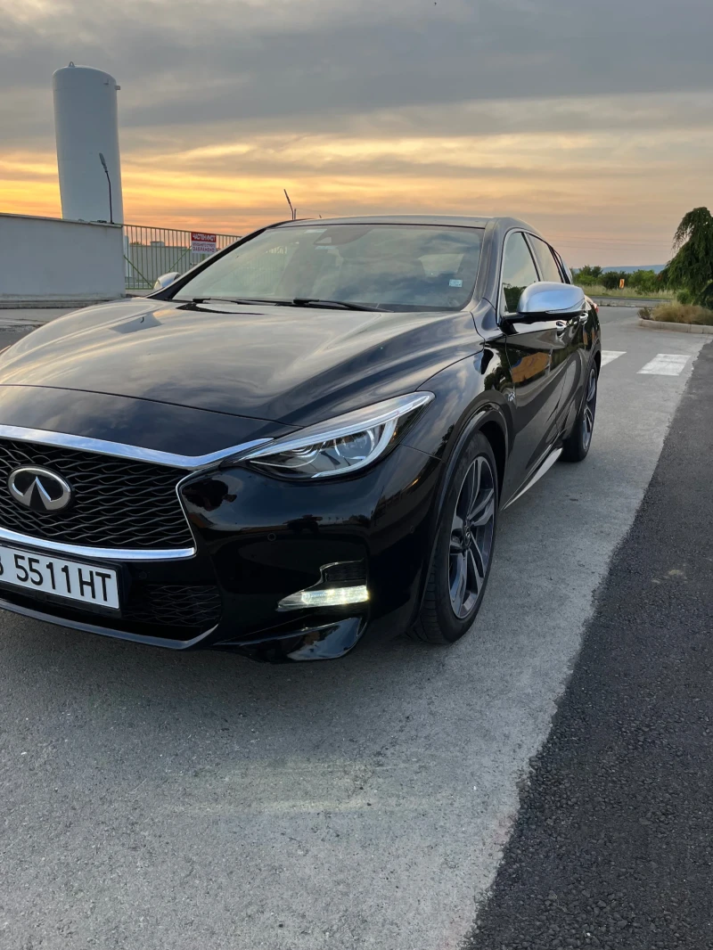 Infiniti Q30 Q30S* 4x4* Full* Full* Full, снимка 13 - Автомобили и джипове - 52953167