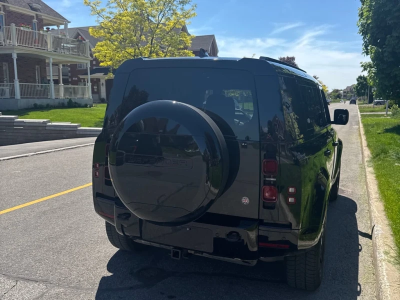 Land Rover Defender * X Dynamic SE * CARFAX * БЕЗ ПЪРВОНАЧАЛНА ВНОСКА, снимка 4 - Автомобили и джипове - 52959342