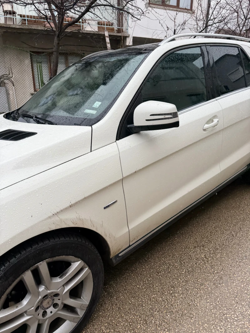 Mercedes-Benz ML 350, снимка 3 - Автомобили и джипове - 53235575