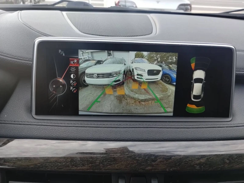 BMW X6 M* SPORT* ДИГИТАЛНО* ТАБЛО* ПОДГРЕВ* КАМЕРА* КЕЙЛЕ, снимка 10 - Автомобили и джипове - 53455501