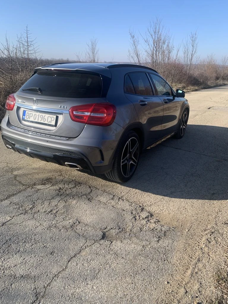 Mercedes-Benz GLA 200 AMG, снимка 6 - Автомобили и джипове - 48742831