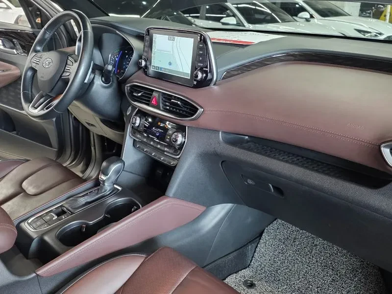 Hyundai Santa fe Diesel 2.0 4Wd Inspiration, снимка 12 - Автомобили и джипове - 56130275