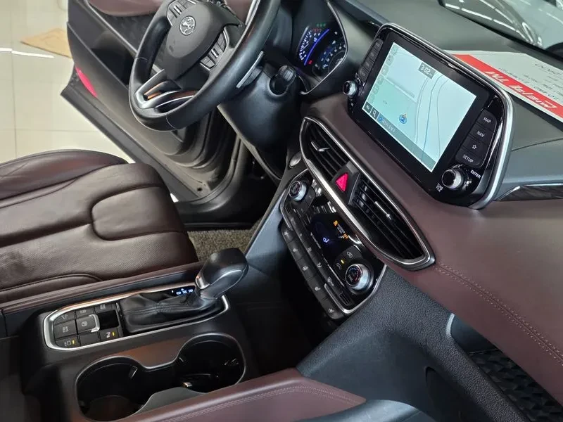 Hyundai Santa fe Diesel 2.0 4Wd Inspiration, снимка 13 - Автомобили и джипове - 56130275
