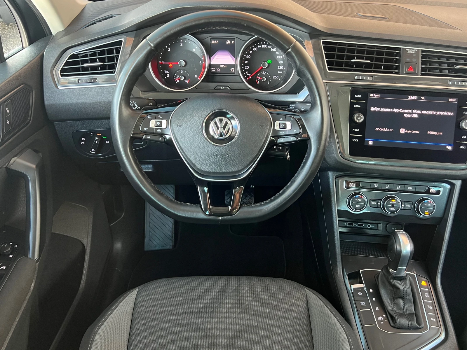 VW Tiguan 2.0TDI* R-LINE* LED* 100%KM-WVGZZZ5NZKW824067 - изображение 3