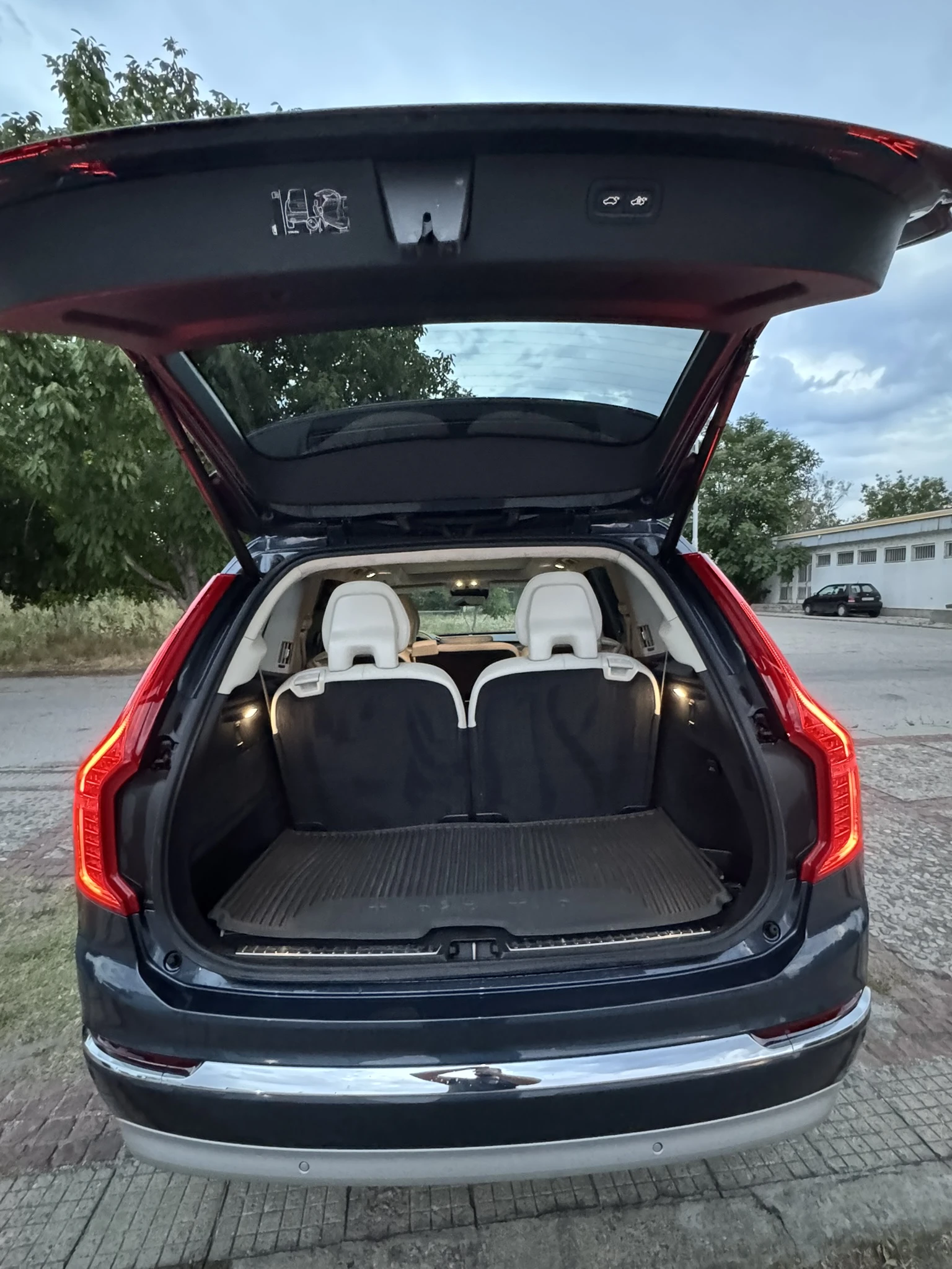 Volvo Xc90  - изображение 6