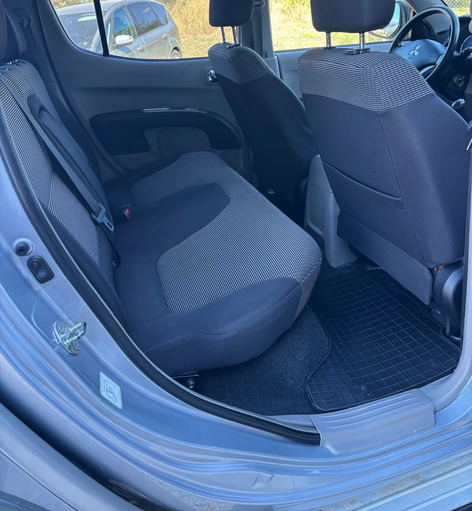 Mitsubishi L200 2, 5 TDI - изображение 7