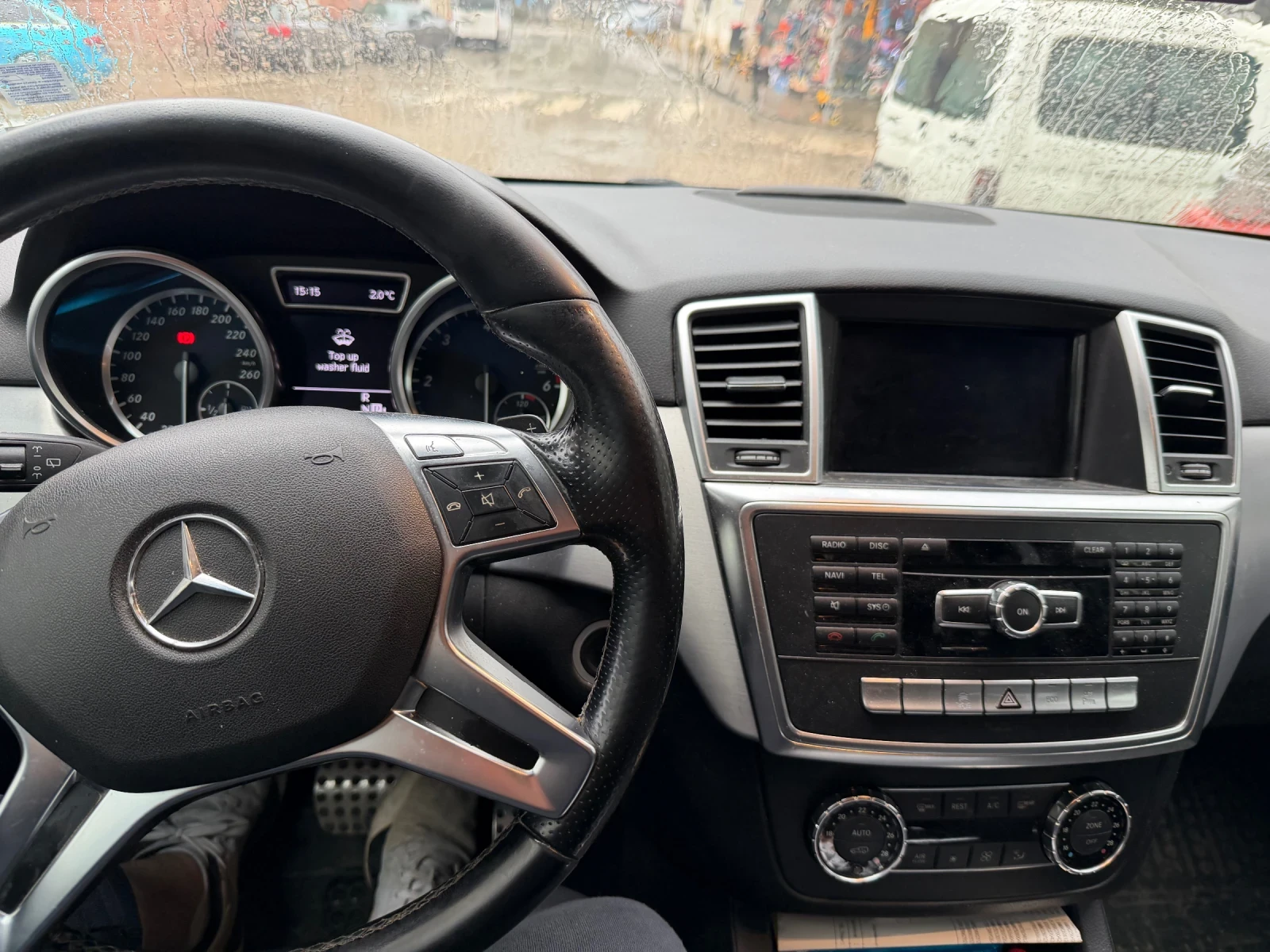 Mercedes-Benz ML 350  - изображение 2