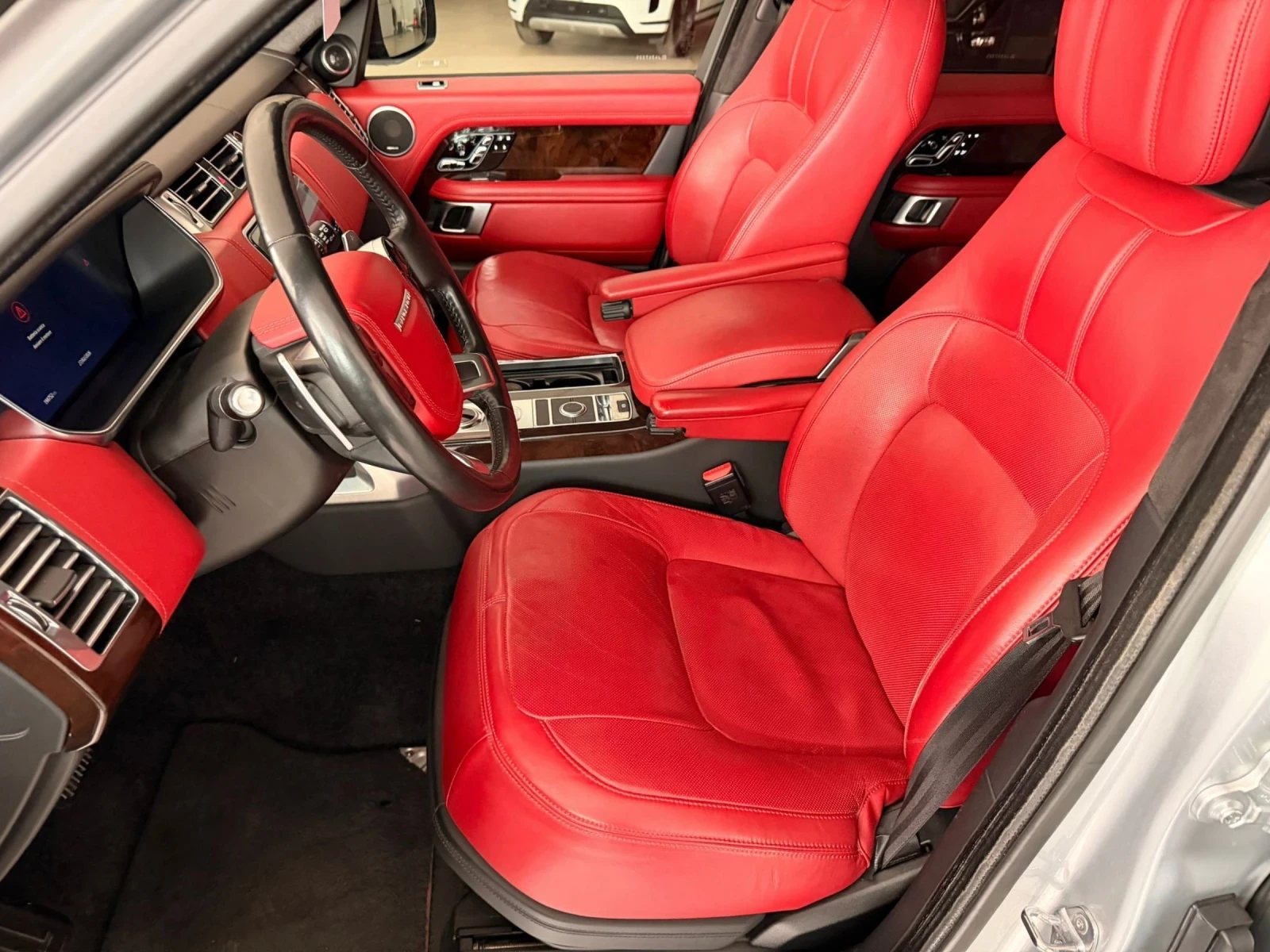 Land Rover Range rover Autobiography - изображение 8