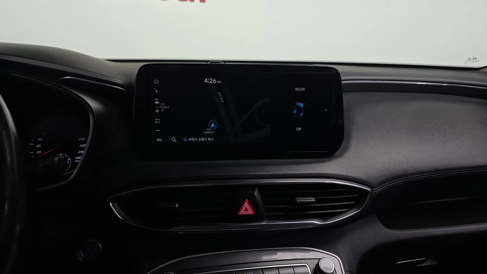 Hyundai Santa fe 4WD Premium* КОЖА* ПОДГРЕВ* ОБДУХВАНЕ* НАВИ* , снимка 10 - Автомобили и джипове - 54150001