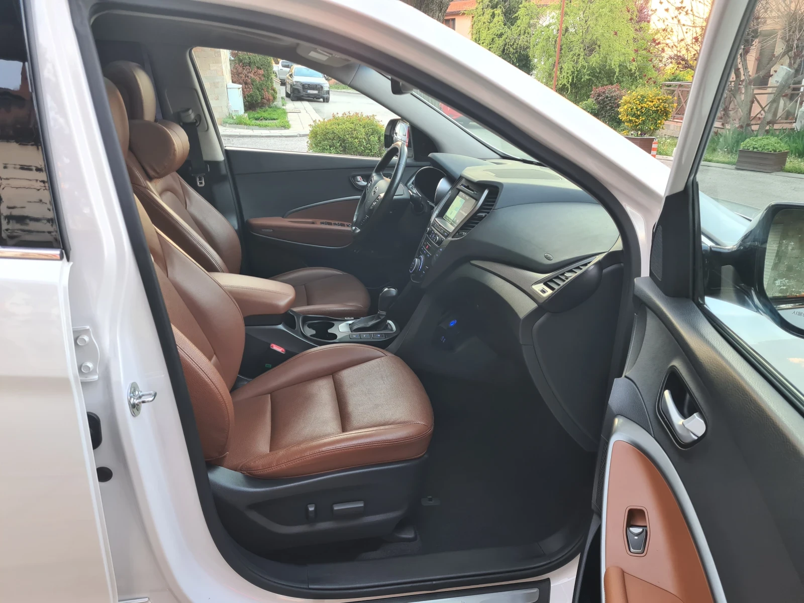 Hyundai Santa fe 2.2 CRDI 202к.с. 4WD , снимка 12 - Автомобили и джипове - 54417336