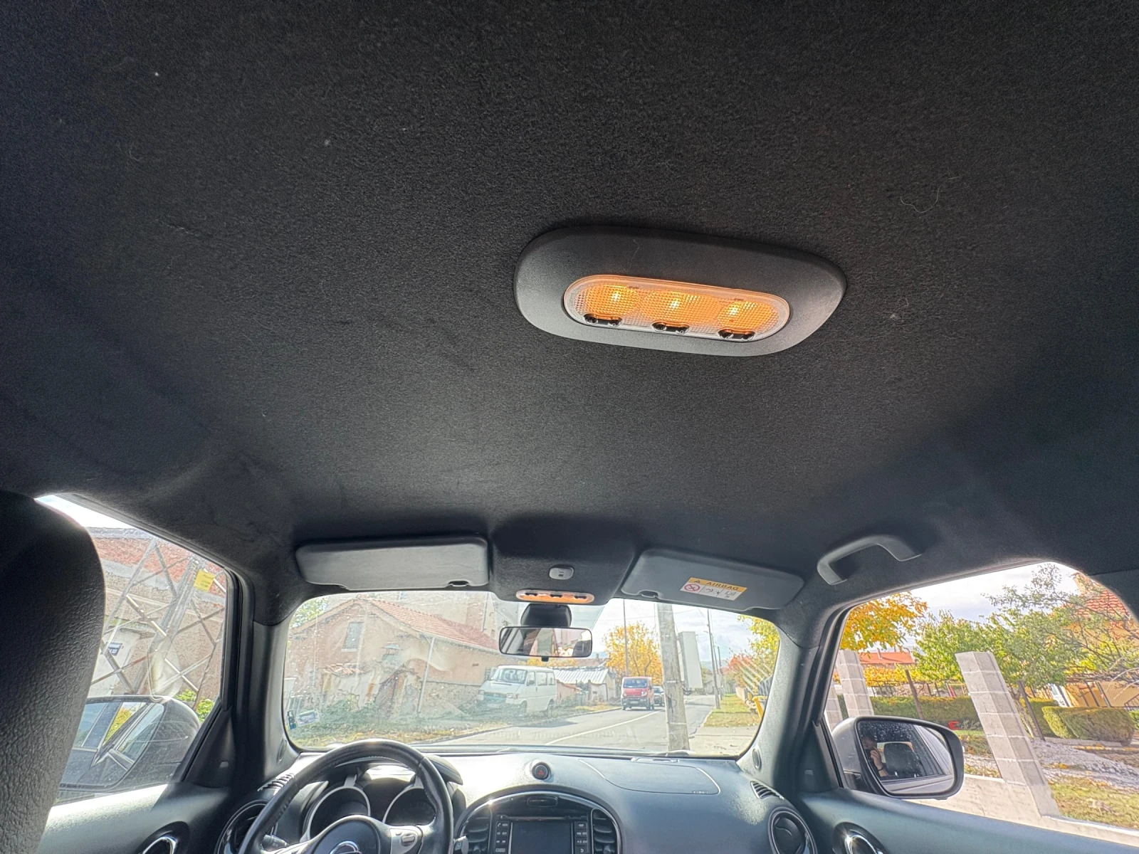 Nissan Juke, снимка 10 - Автомобили и джипове - 54575922