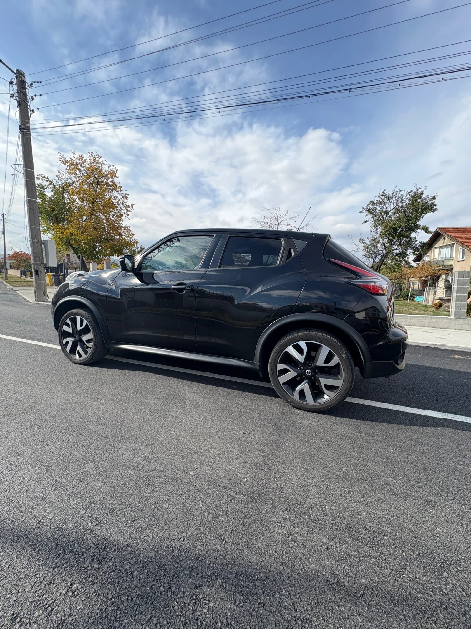 Nissan Juke, снимка 5 - Автомобили и джипове - 54575922