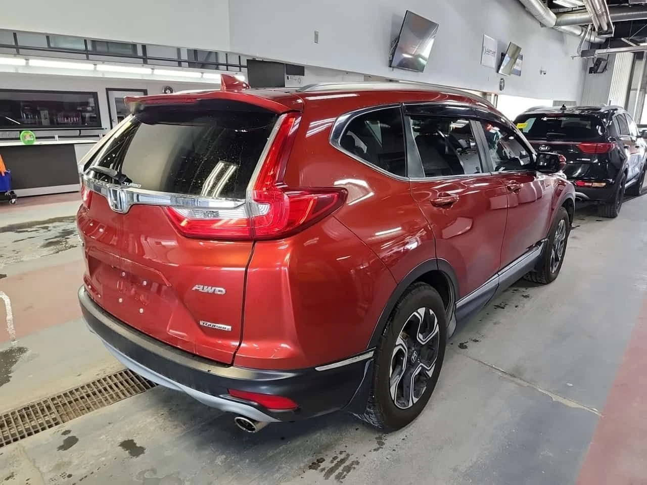 Honda Cr-v * TOURING * АВТОКРЕДИТ БЕЗ ПЪРВОНАЧАЛНА ВНОСКА* , снимка 3 - Автомобили и джипове - 54780744