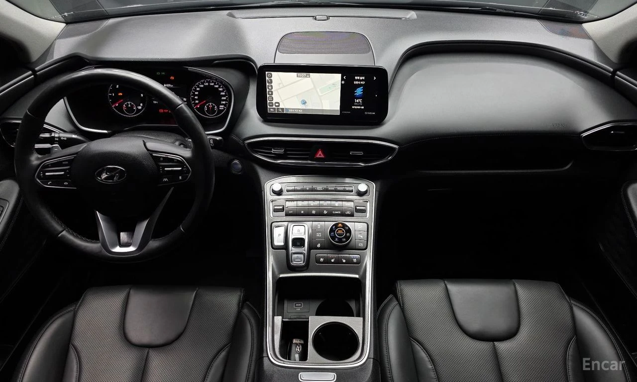 Hyundai Santa fe 2.2D* PRESTIGE* DISTRONIC* LANE ASS* ОБДУХ* КАМЕРА, снимка 10 - Автомобили и джипове - 55012883