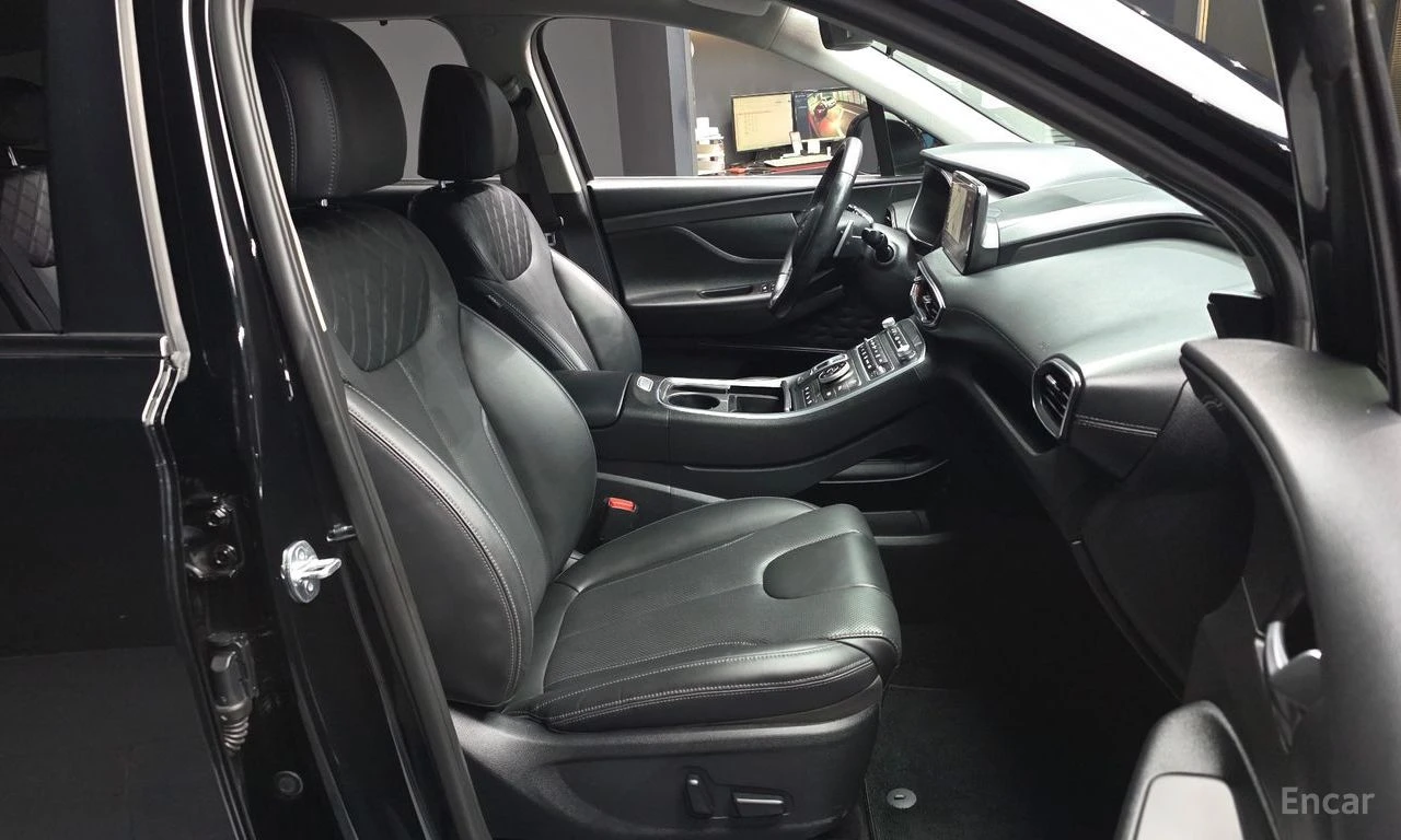 Hyundai Santa fe 2.2D* PRESTIGE* DISTRONIC* LANE ASS* ОБДУХ* КАМЕРА, снимка 9 - Автомобили и джипове - 55012883