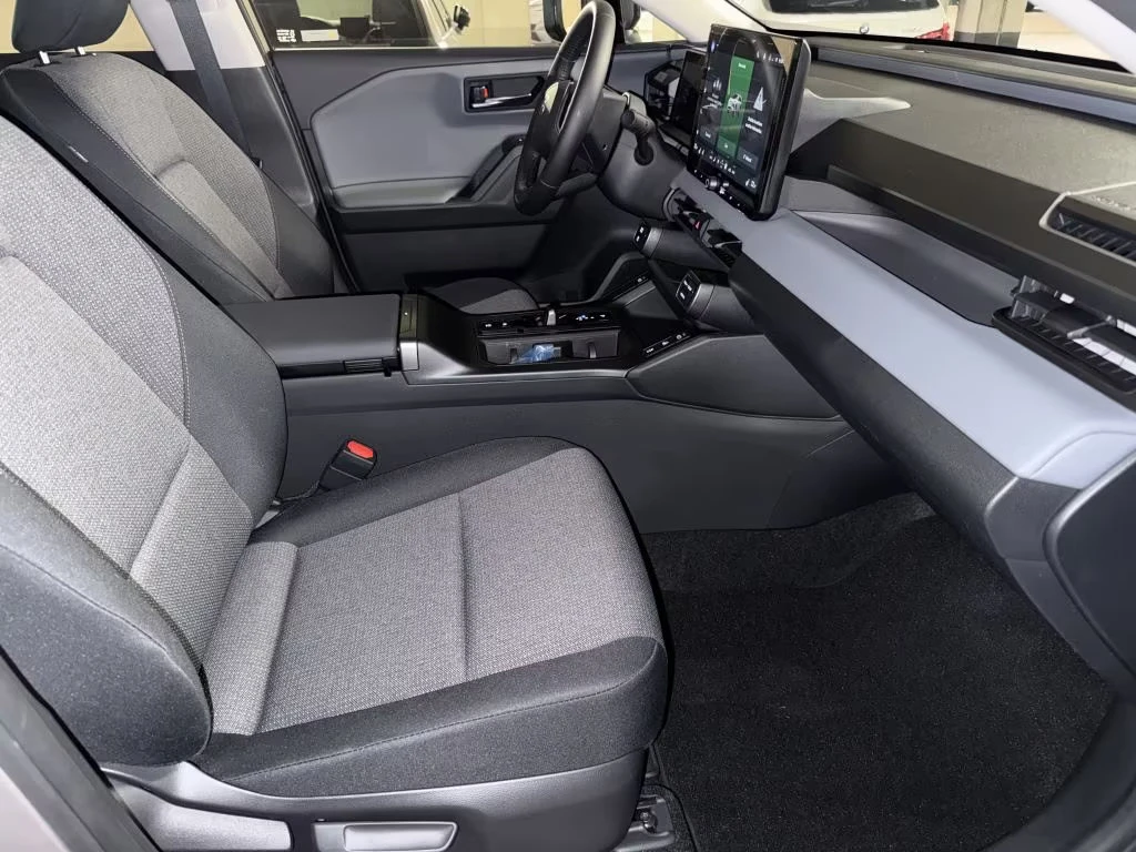 Toyota Rav4 НОВ!/HEV/185HP/EXECUTIVE/CAM/LED/KLESS/488q, снимка 13 - Автомобили и джипове - 55293916