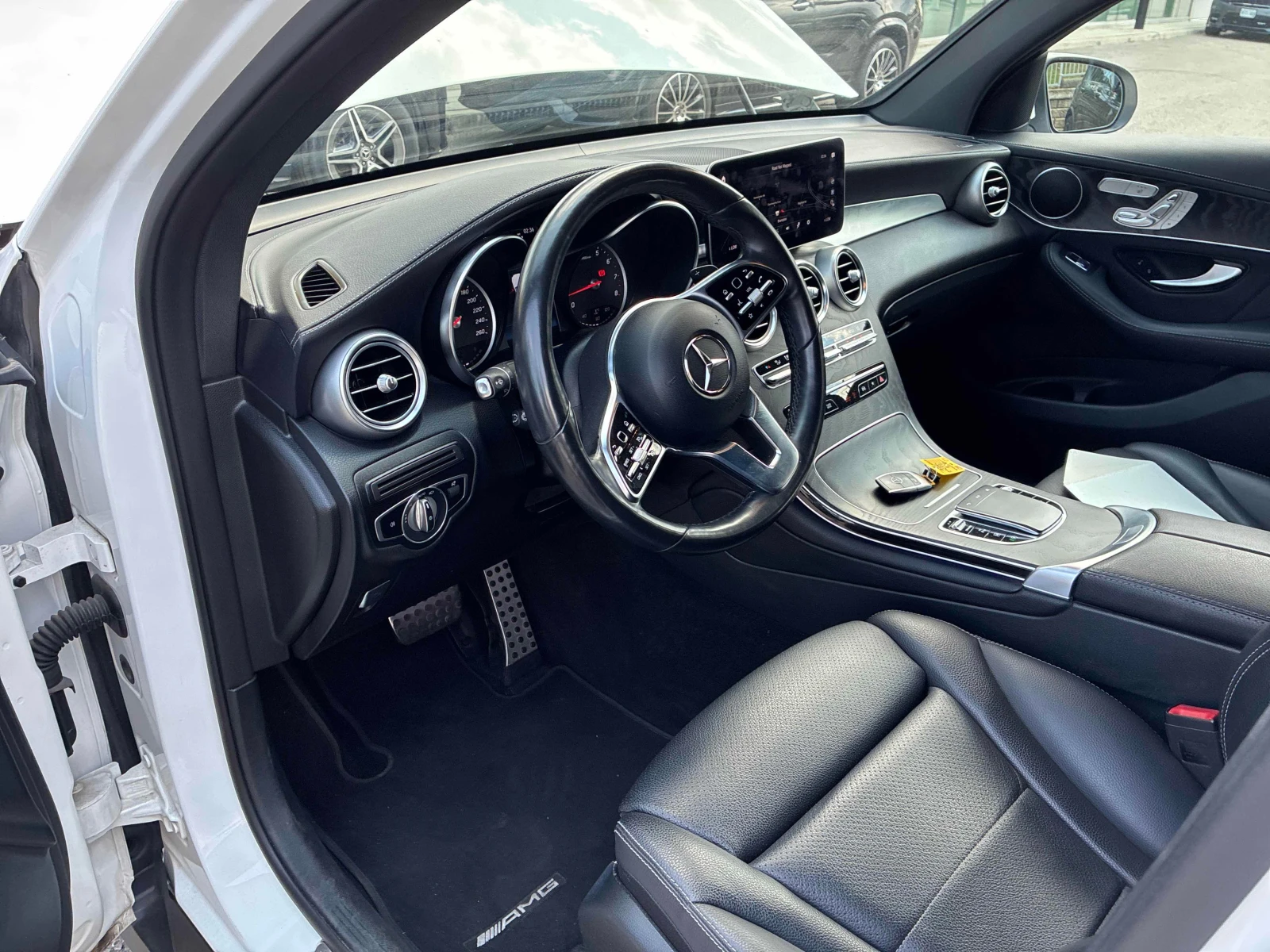 Mercedes-Benz GLC 300 * COUPE * CARFAX * ОТ ПРЕДСТАВИТЕЛСТВО НА МЕРЦЕДЕС, снимка 7 - Автомобили и джипове - 55948563