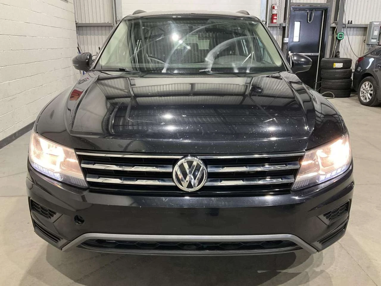 VW Tiguan TRENDLINE  AWD  CAMERA RECUL  CRUISE  A/C | Mobile.bg � ����������� 9