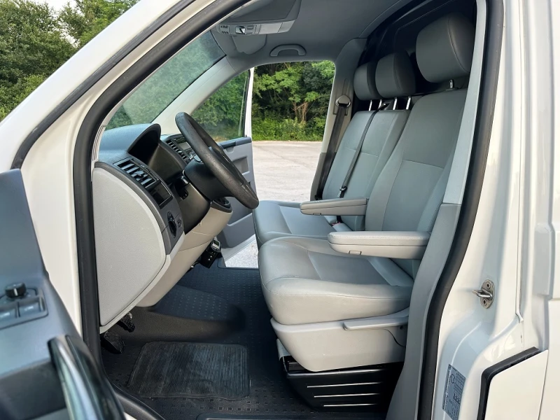 VW Transporter 2.0TDI* ХЛАДИЛЕН-39* МАXI* КЛИМА* 6ск* , снимка 9 - Бусове и автобуси - 49091671
