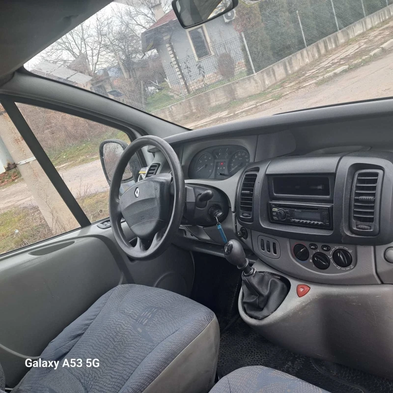 Renault Trafic, снимка 5 - Бусове и автобуси - 53482479