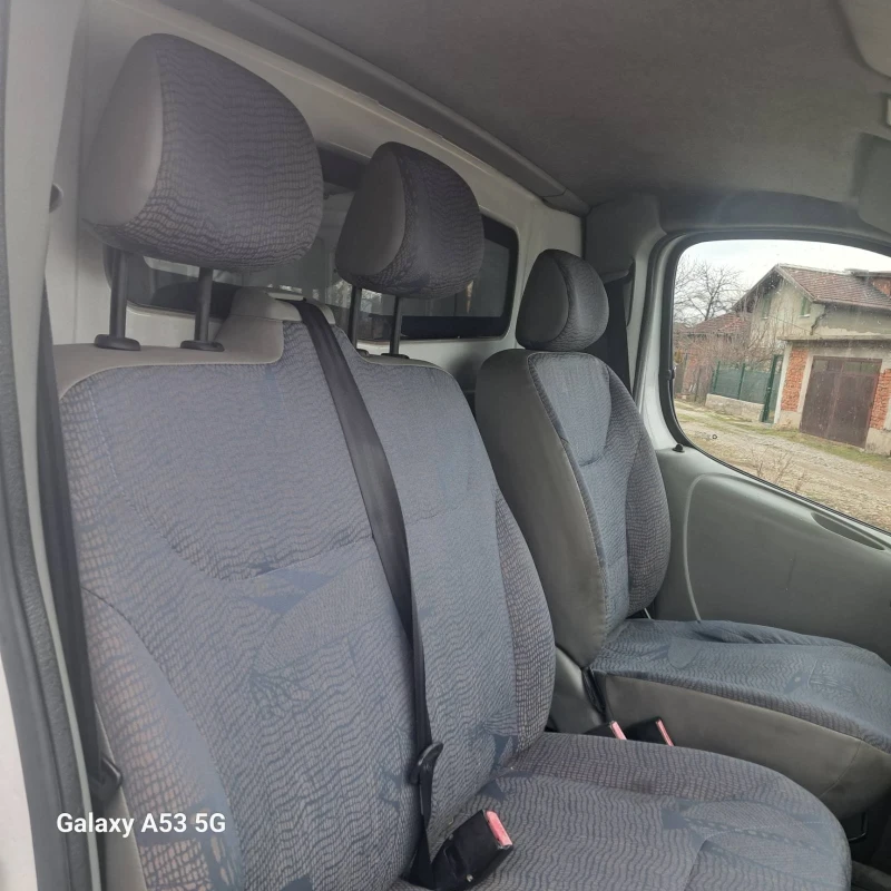 Renault Trafic, снимка 8 - Бусове и автобуси - 53482479