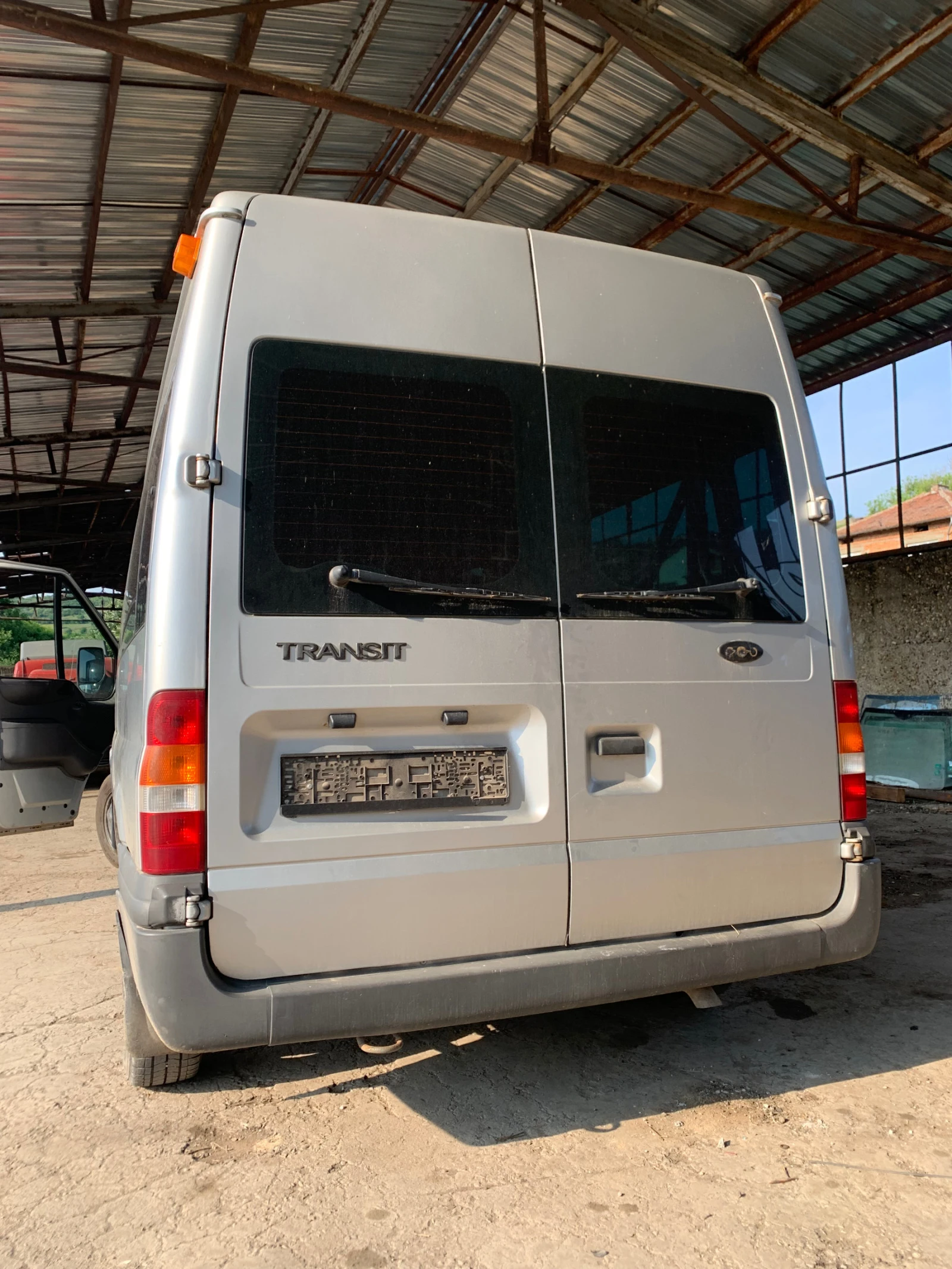 Ford Transit 2.2 tdci  - изображение 5