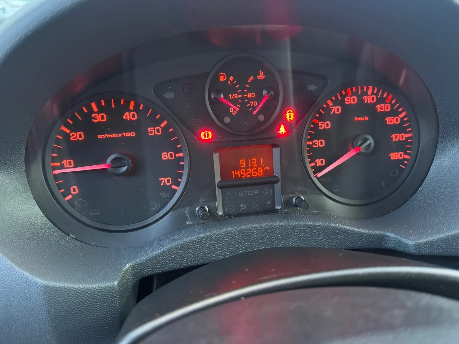 Peugeot Expert 2.0HDI - изображение 10