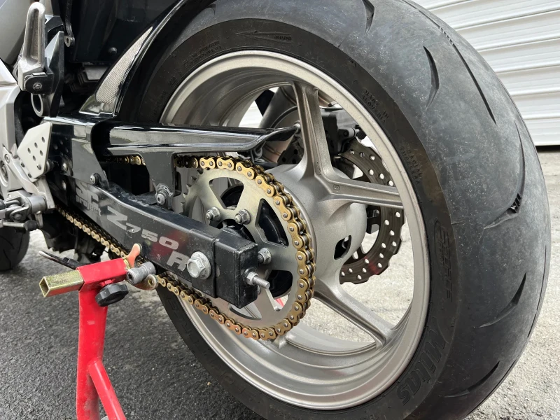 Kawasaki Z, снимка 14 - Мотоциклети и мототехника - 51866802