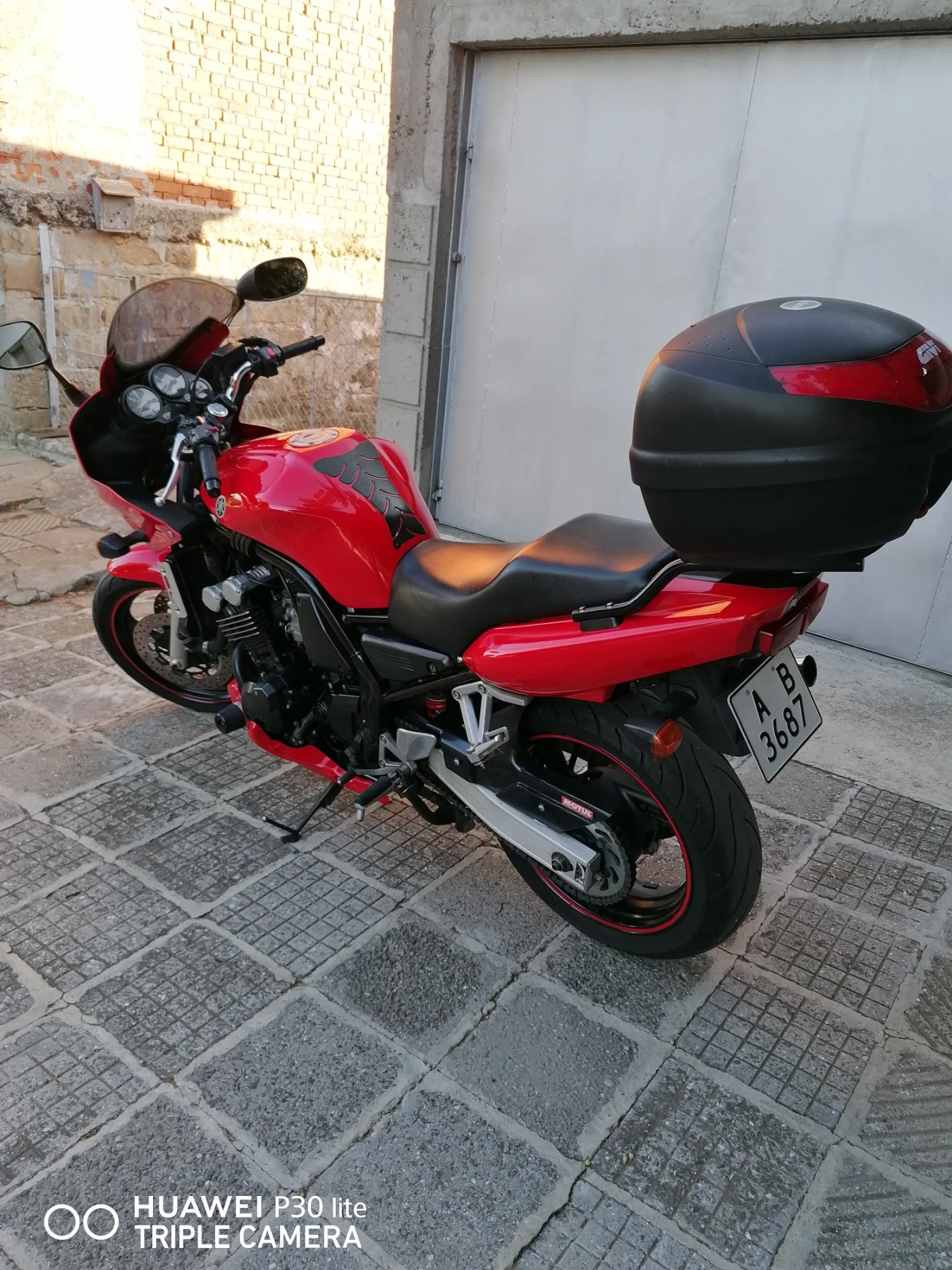 Yamaha Fazer Fzs 600, снимка 3 - Мотоциклети и мототехника - 55245522