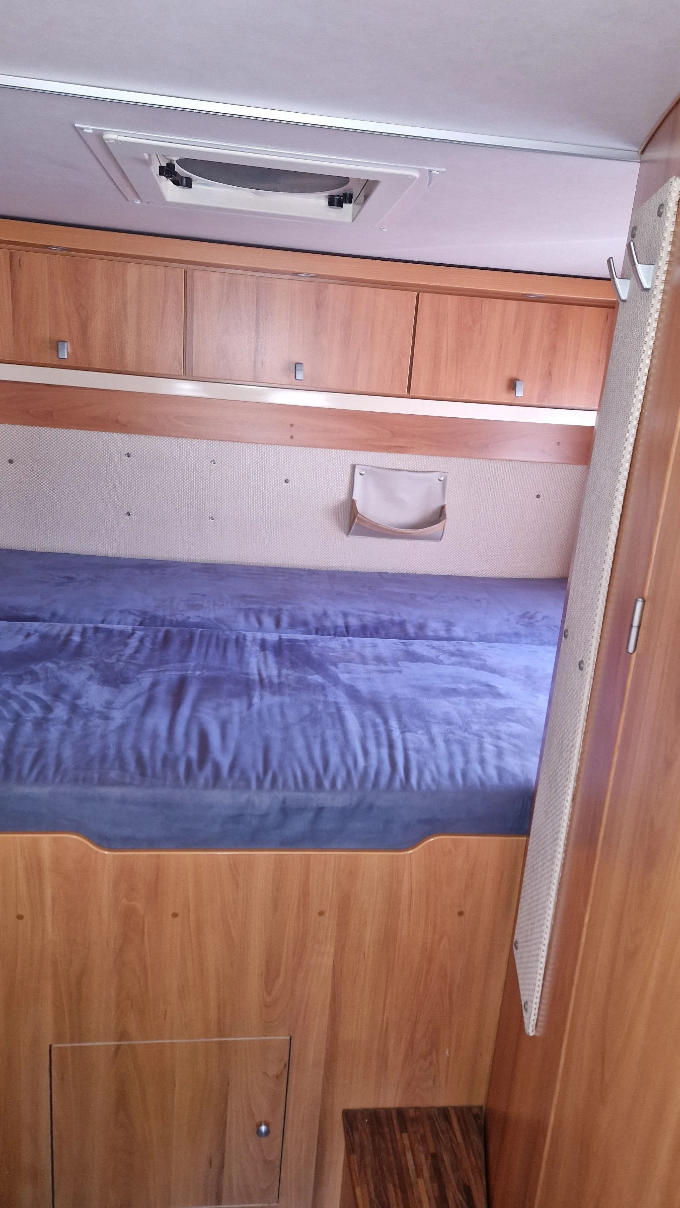 Кемпер HYMER / ERIBA 514 CL - изображение 8