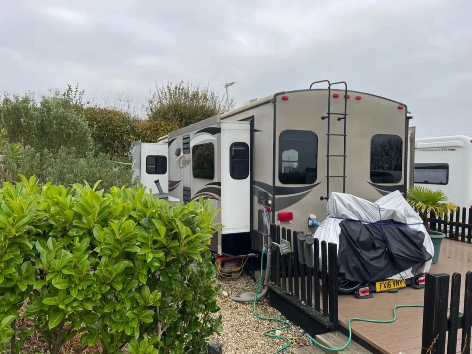 Каравана Riva Американска каравана RV - изображение 2