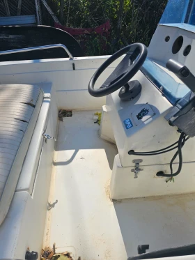 Лодка Собствено производство, снимка 3 - Воден транспорт - 53528825