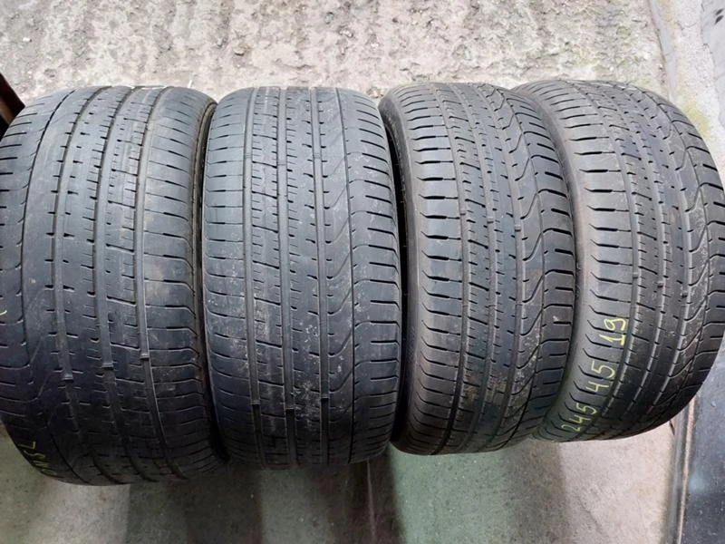 Гуми Летни 275/40R19, снимка 1 - Гуми и джанти - 36287896