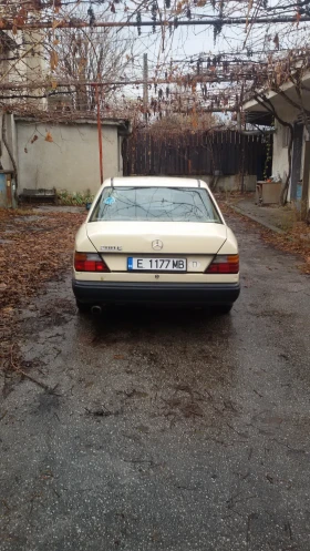 Mercedes-Benz 124 124, снимка 8